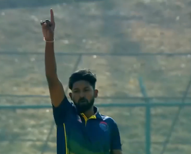 Nandan Yadav's 3-fer puts Kathmandu Knights on the backfoot