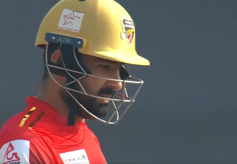 64 off 24! Khushdil Shah puts on a show