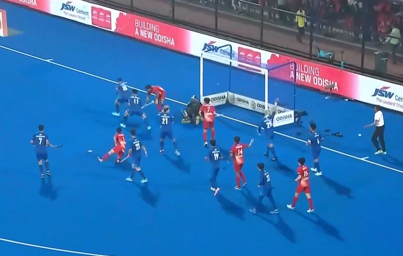 Resilient Korea beat Japan 2-1