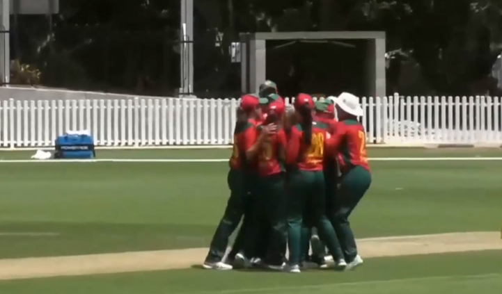 3-fer! Julia Cavanough blows Queensland Fire to bits