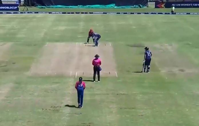 Bowlers shine as UAE thump Scotland by 6 wickets