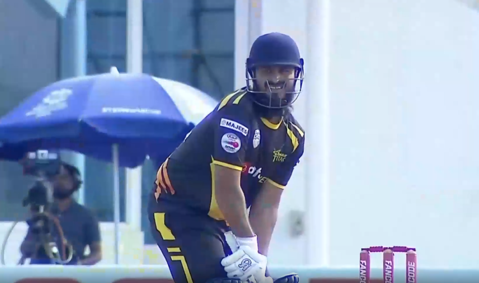 73* off 42! Zeeshan Maqsood sets the ground ablaze