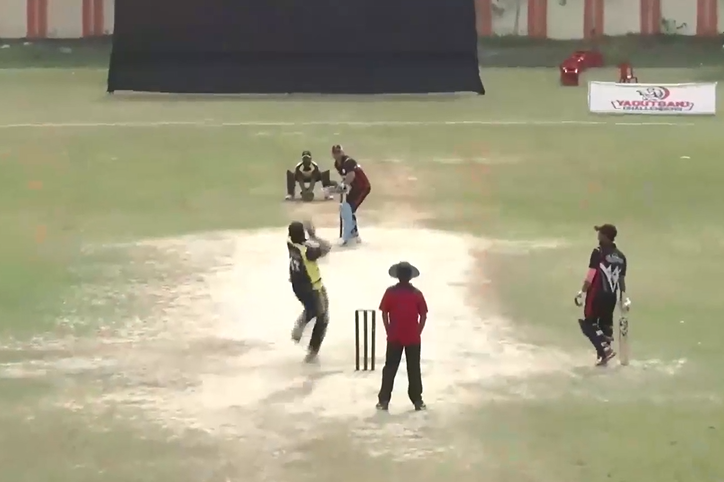 Royal Striker XI hold nerve to edge past Yodhas by six runs