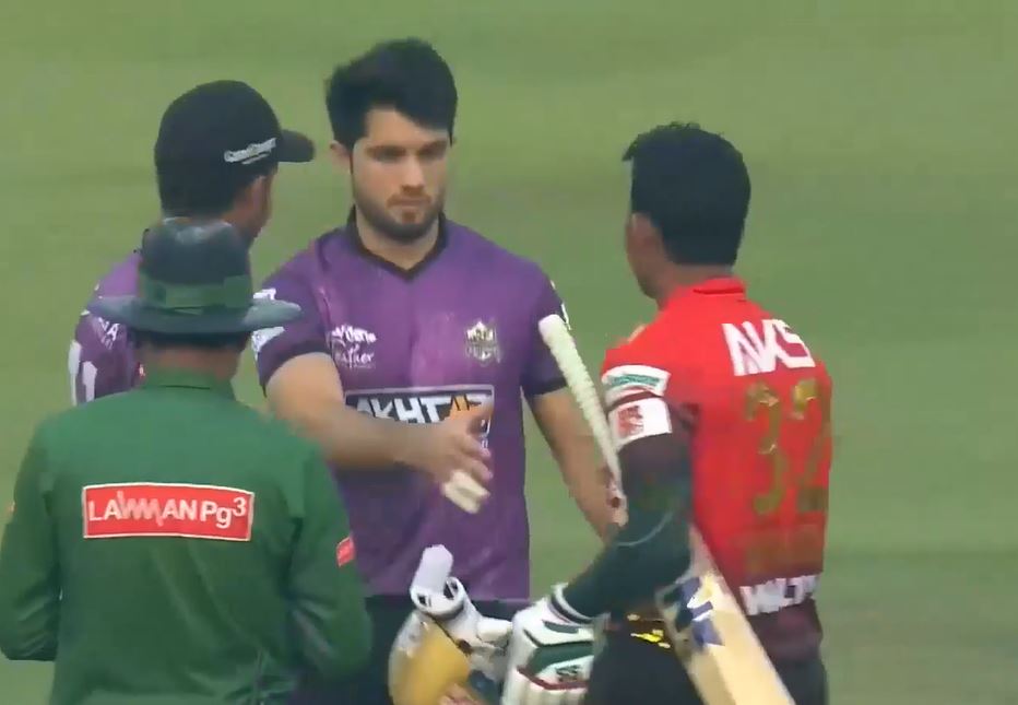 Spirited Comilla beat Chattogram by six wickets