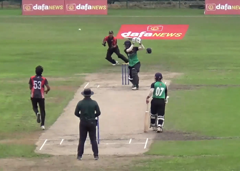 Kishan Kumar Ananthan's three-wicket haul gives hope to UKM - KPT