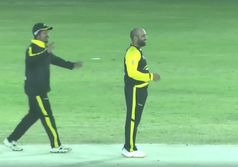 3 for 36! Parvinder Kumar struck Desert Raiders thrice