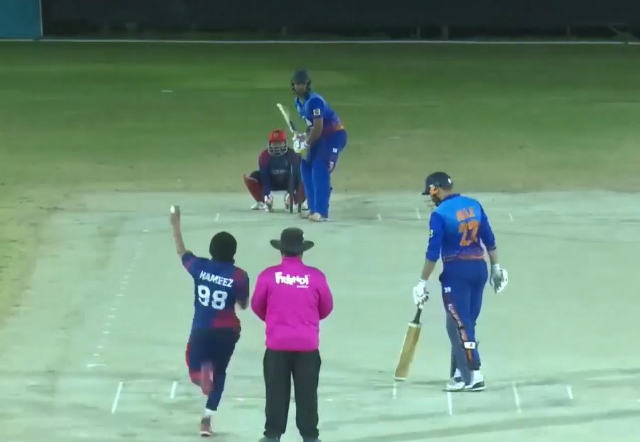 83 off 34! Sublime Ravija Sandaruwan scorches Ceylinco CC