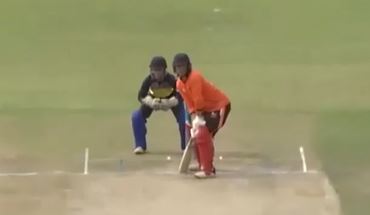 Nick Welch's valiant 54* wins it for Eagles