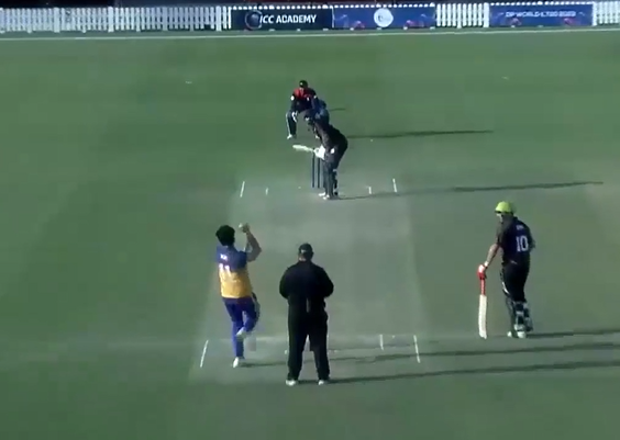 Bowlers show nerves of steel as Emirates thump Gallion by 27 runs