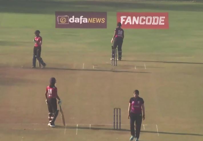 Amrita shines as Warriors crush Rival's