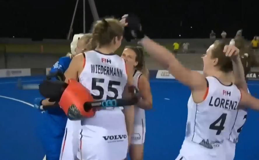 Germany beat Australia 2-1 in a fascinating shootout