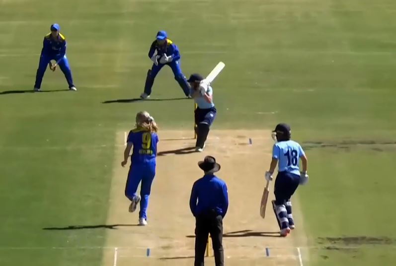 87 off 75! Erin Burns helps Breakers put up 263