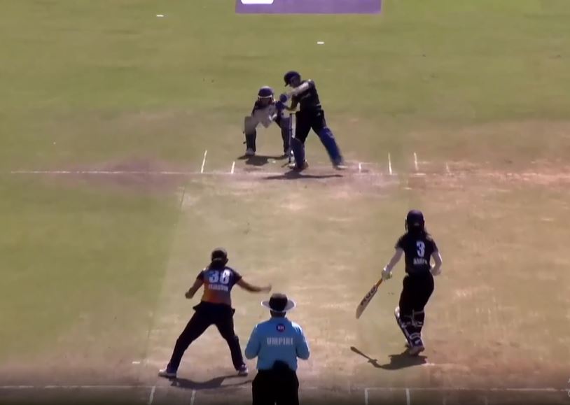 Upbeat Avengers beat Bravers by 7 wickets