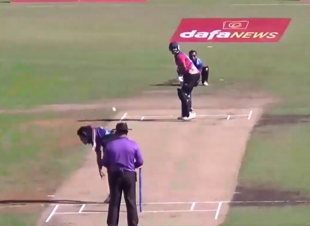 UKM - KPT sail past Outlanders by 5 wickets