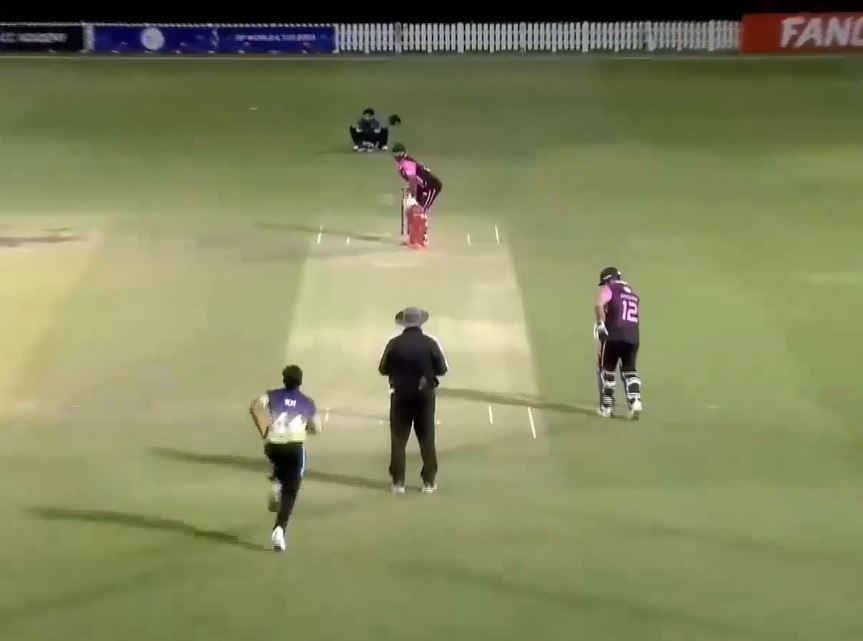 3 for 22! Mohammad Jamshaid slows down Dubai Dare Devils