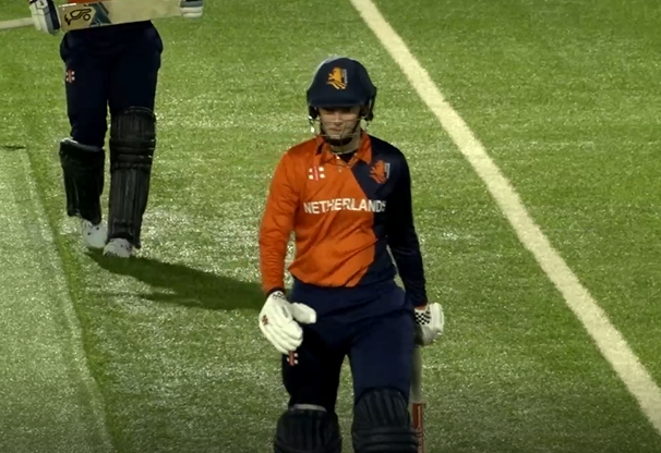 66* off 32! Sterre Kalis anchors Netherlands Women