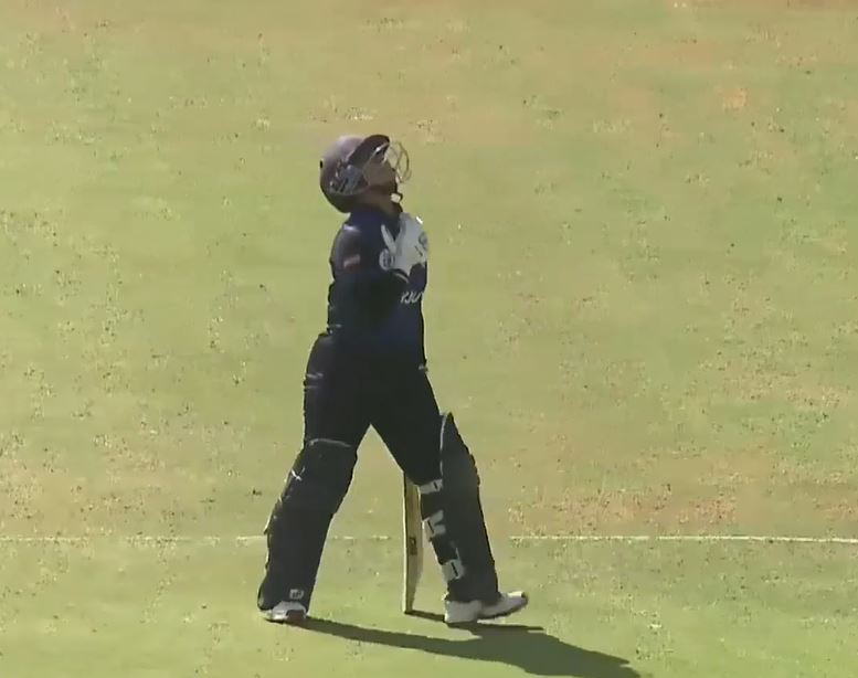 Keya Parrera inspires Believers fightback with a valiant 57