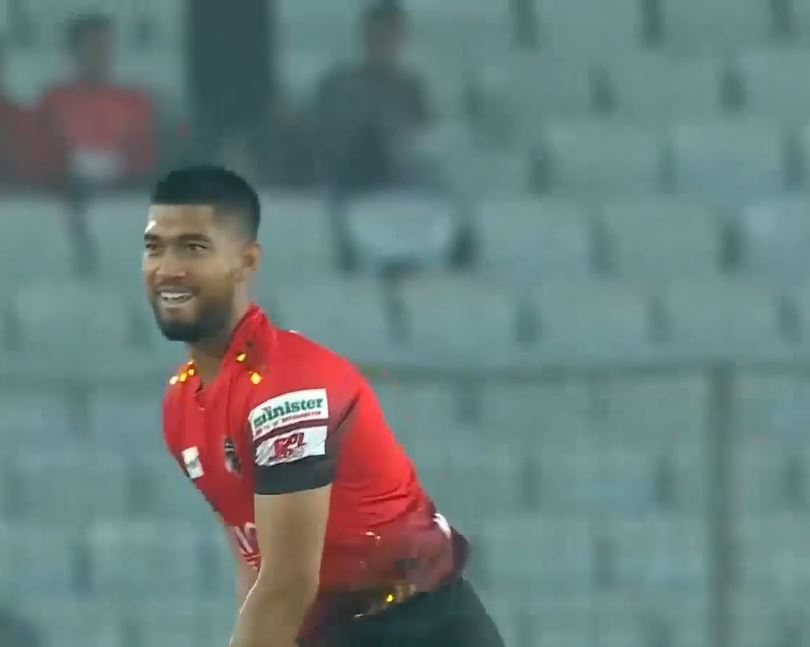 5 for 23! Mukidul Islam rips through Barishal's batting