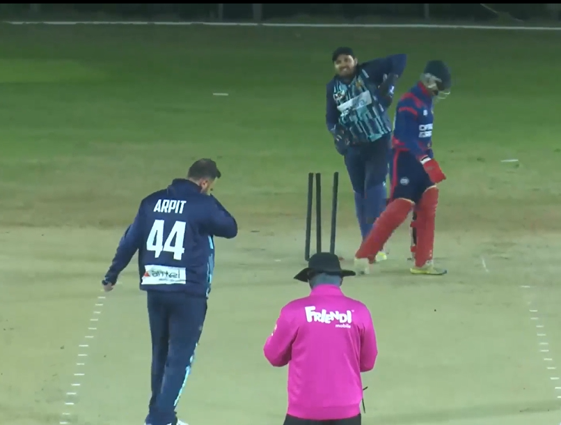 3 for 15 in 2.3 overs! Nabeel Ghafoor hits the final nail in Ceylinco CC's coffin
