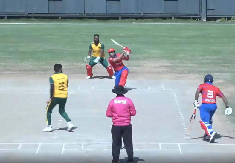 Shiraz Khan's heroic 75 goes in vain