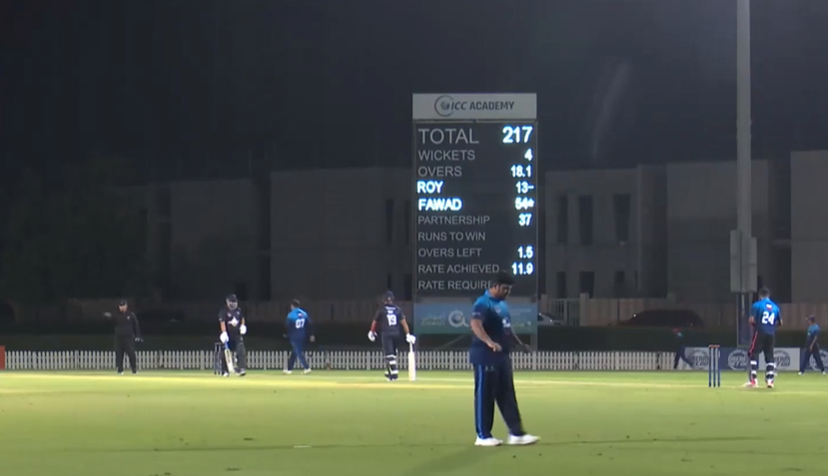 8 Fours, 3 Sixes! Fawad Jalil plays a quickfire cameo of 65