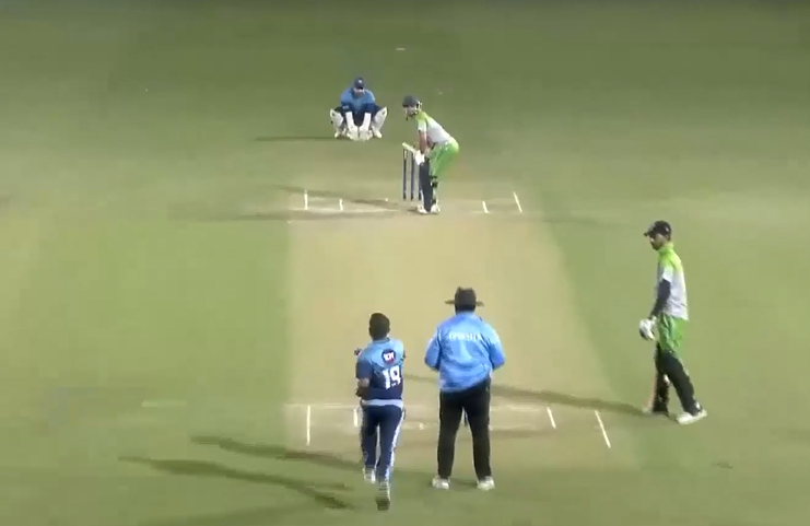 Waqas Tariq smashes 104* off 54 with 13 fours, 2 sixes