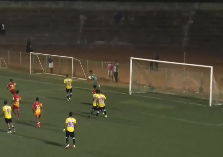 Kerala Blasters FC thrash Travancore Royals FC 4-0