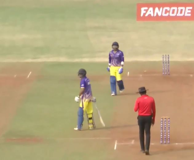 Last Over Thriller! Thane beat Vashi by 8 wickets to enter Final