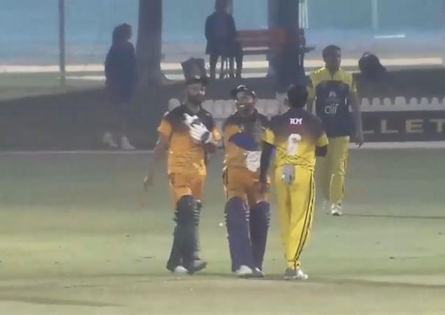 Karwan CC hold nerves to humble Ajman Heroes by 2 wickets
