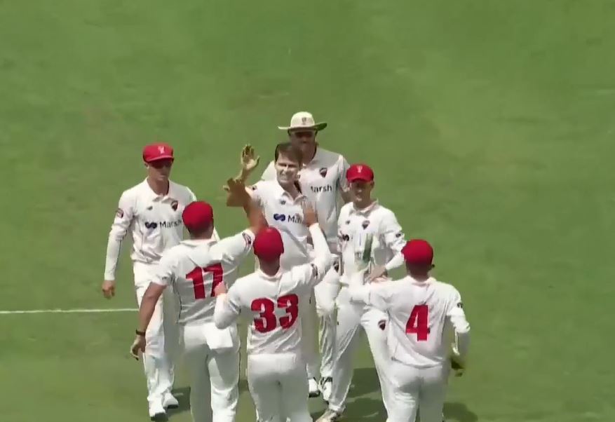 Day 2: South Australia bowl out Queensland, trail only by 10 runs