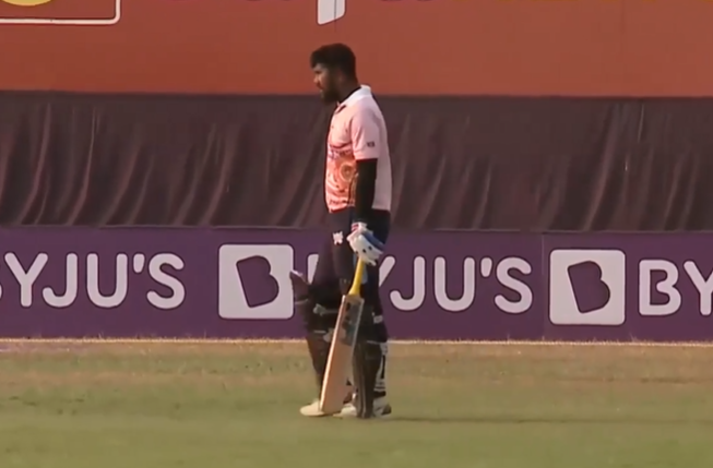 51 off 38! Amit Sinha guides Radial CC home
