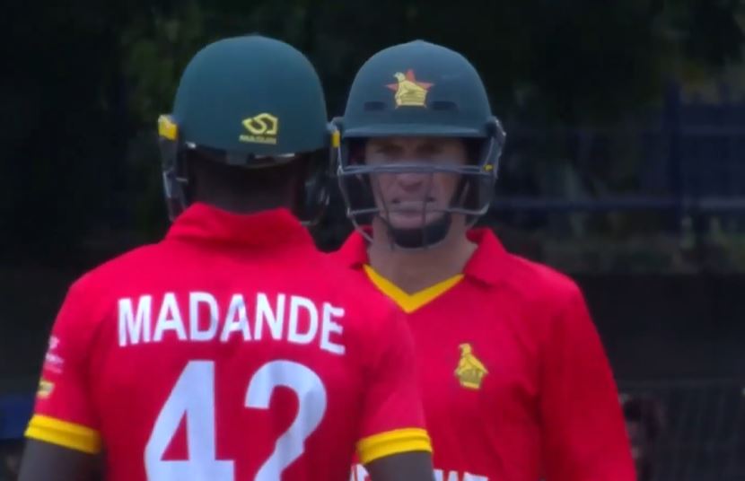 Madande's sturdy 52 helps ZIM put up 271