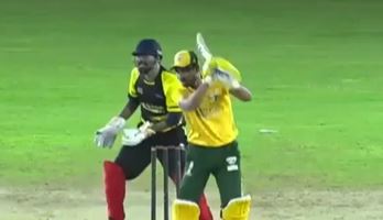 50 off 22! Nasir Hussain plays a quickfire cameo