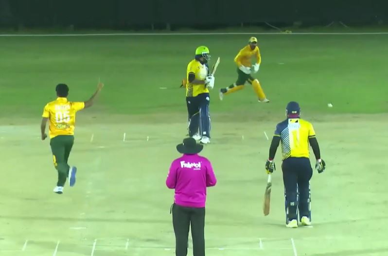 Zafeer Ansari wreaks havoc on FCC with his 3-fer