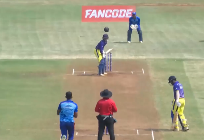 53 off 42! Sahil Gode guides Thane home