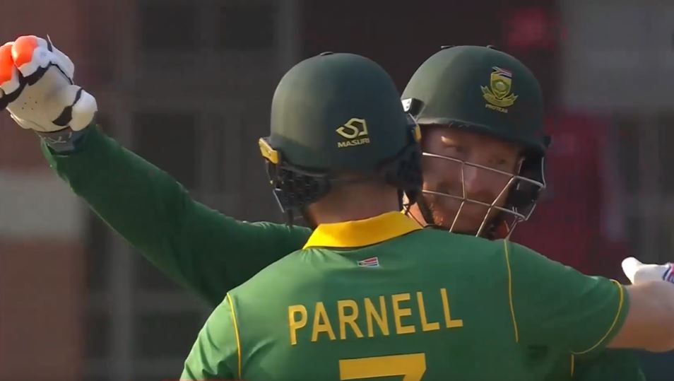 Klaasen's ton inspires SA to 4-wicket win