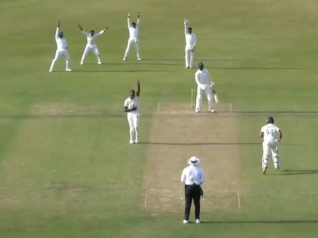 Justin Greaves handicaps Jamaica Scorpions with his 6-fer