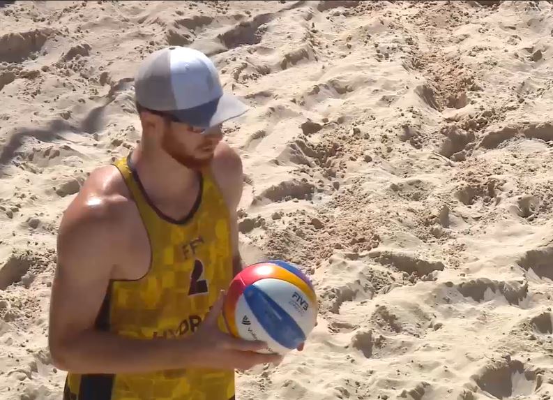 Men’s World Beach Pro Tour: CZE v FRA – Highlights