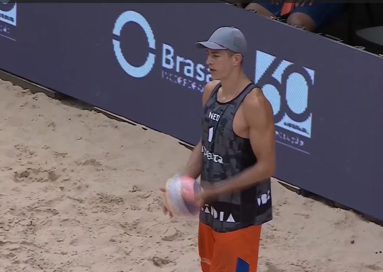 Men’s World Beach Pro Tour: BRA v NED – Highlights