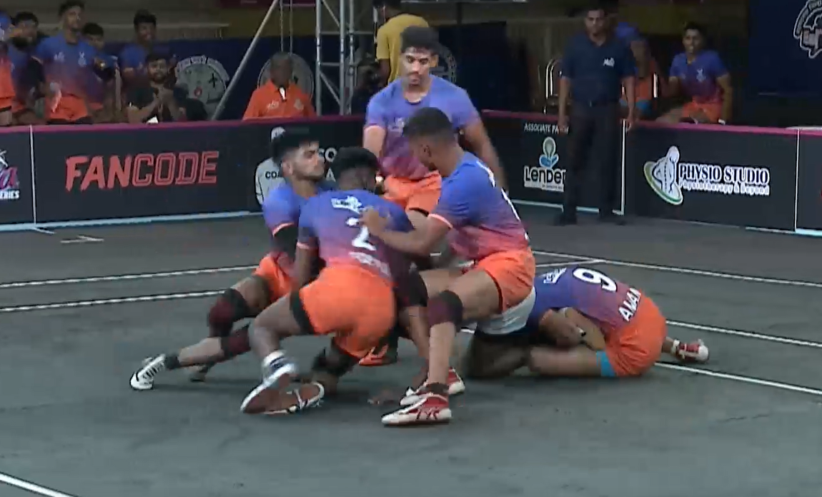 Kolhapur fight hard to shock Mumbai Upnagar 37-35