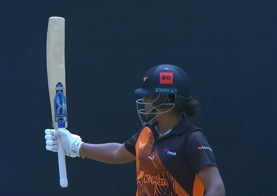 75 off 44! Dazzling Chamari Athapaththu moulds Falcons' chase