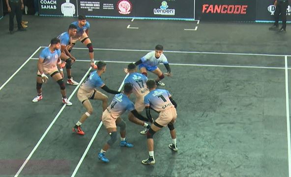 7 points! Chinmay Gurav returns with a Kamaal performance