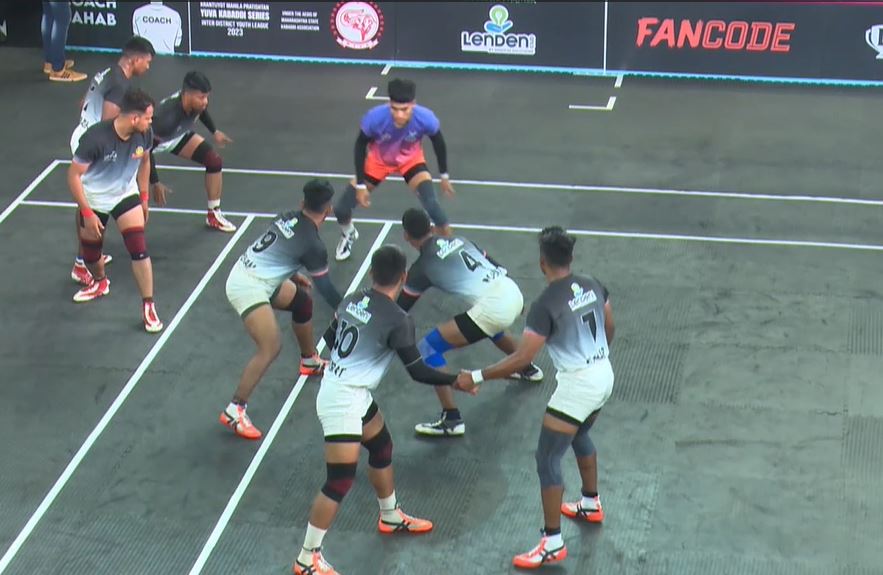 Rutik Kambali's clinical tackles leave Kolhapur dazed