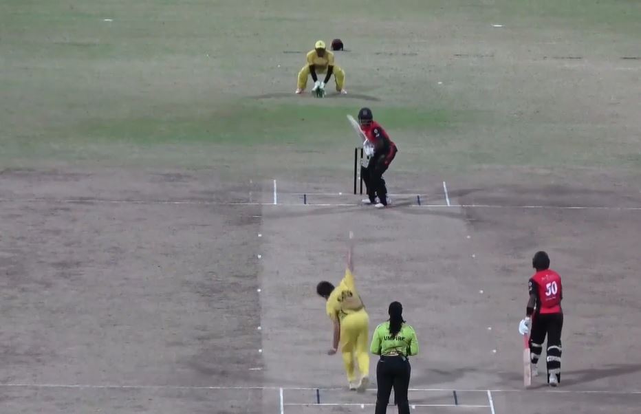 Ben Sexton haunts Pic Liberta Blackhawks with 4/17