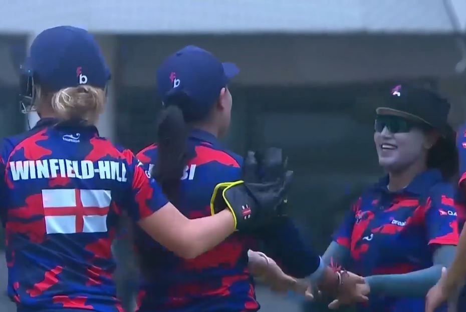 Rampant Barmy Army rout South Coast Sapphires by 61 runs