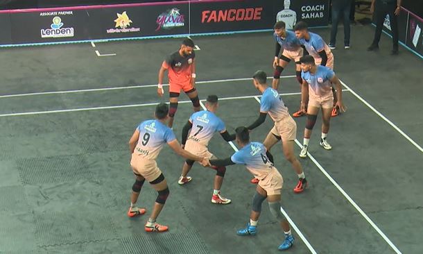 Harsh Lad's defense work powers Mumbai Shahar