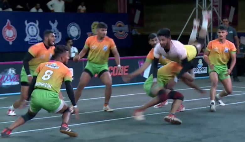 Vrushabh Salunkhe's splendid performance