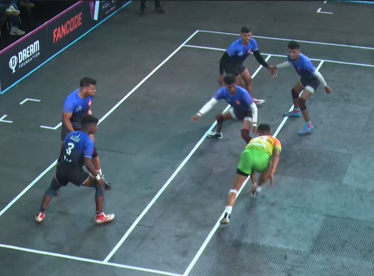 Thriller! Raigad beat Pune by 3 points