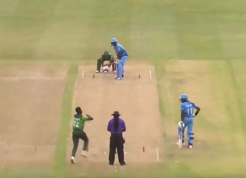 63 off 23! Lendon Lawrence hits a blistering knock