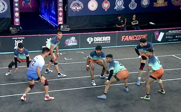 4 Tackle points! Narendra Kher chastens Thane